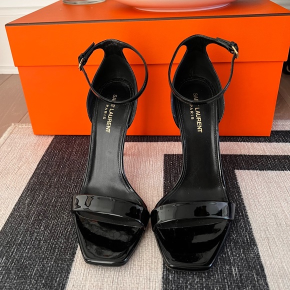 Saint Laurent Amber patent black sandals EU 39 - Picture 4 of 7